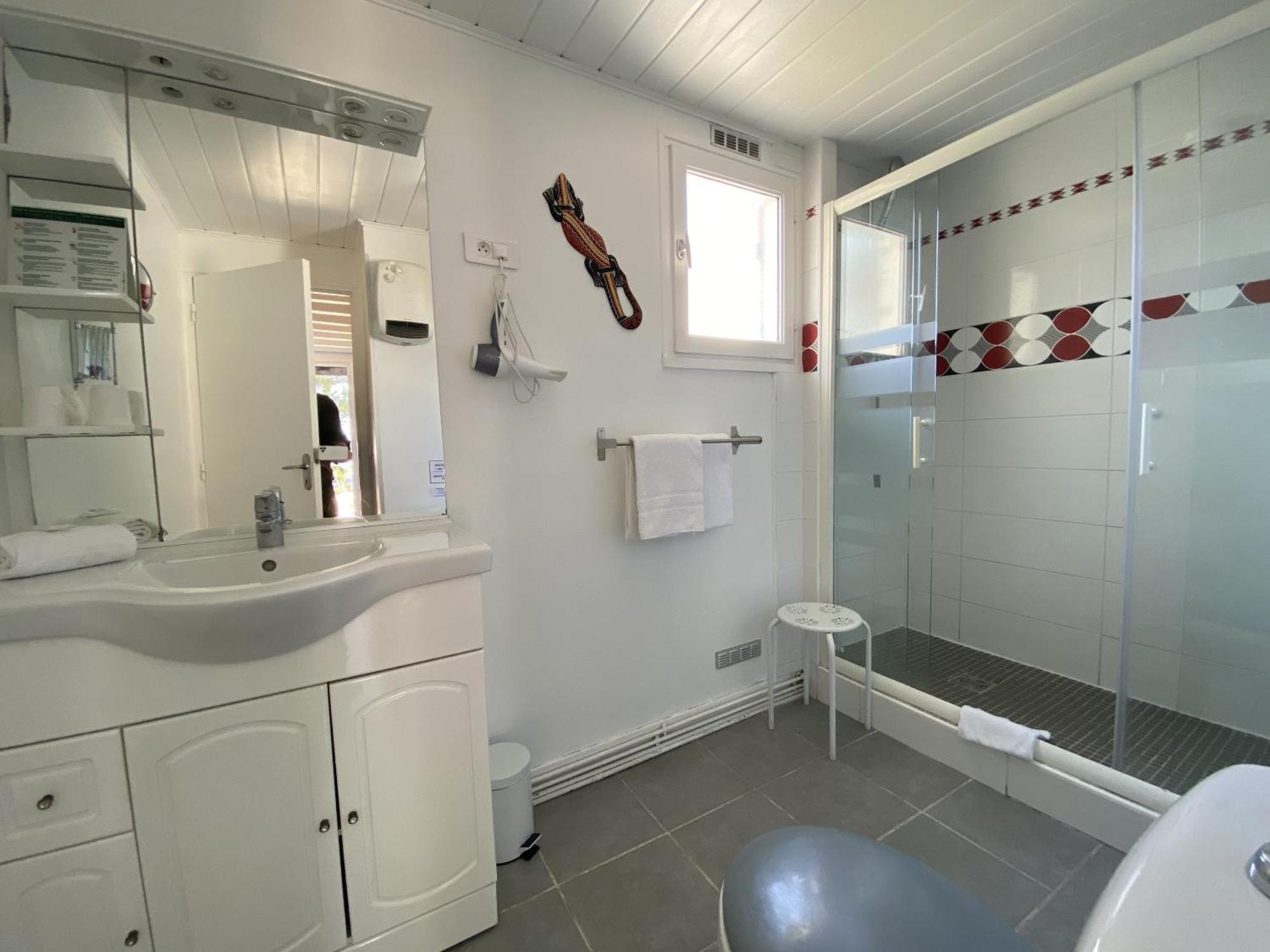 Hotel Des 4 Vents "Esprit Camargue" Aigues-Mortes Cameră foto