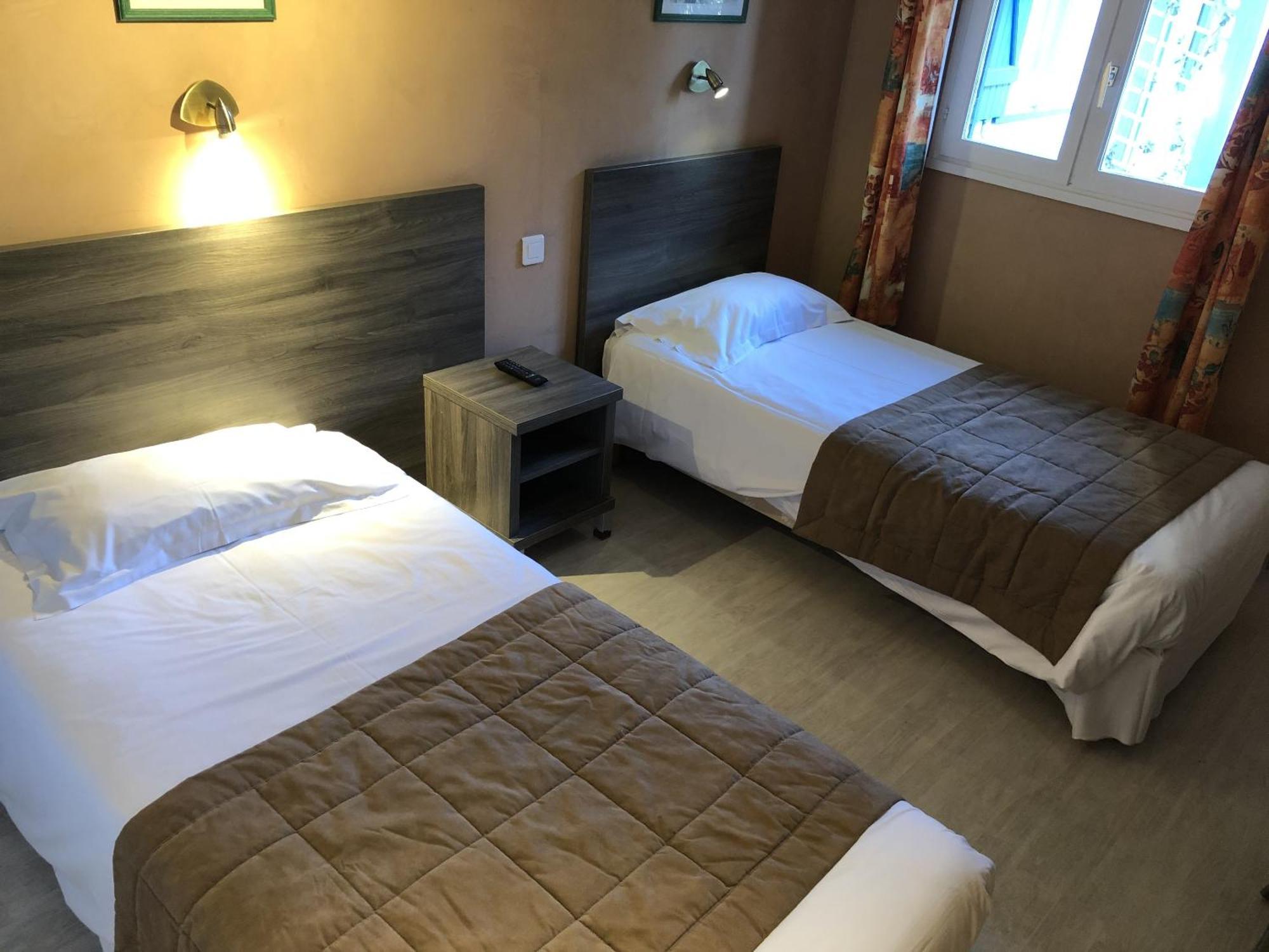 Hotel Des 4 Vents "Esprit Camargue" Aigues-Mortes Cameră foto