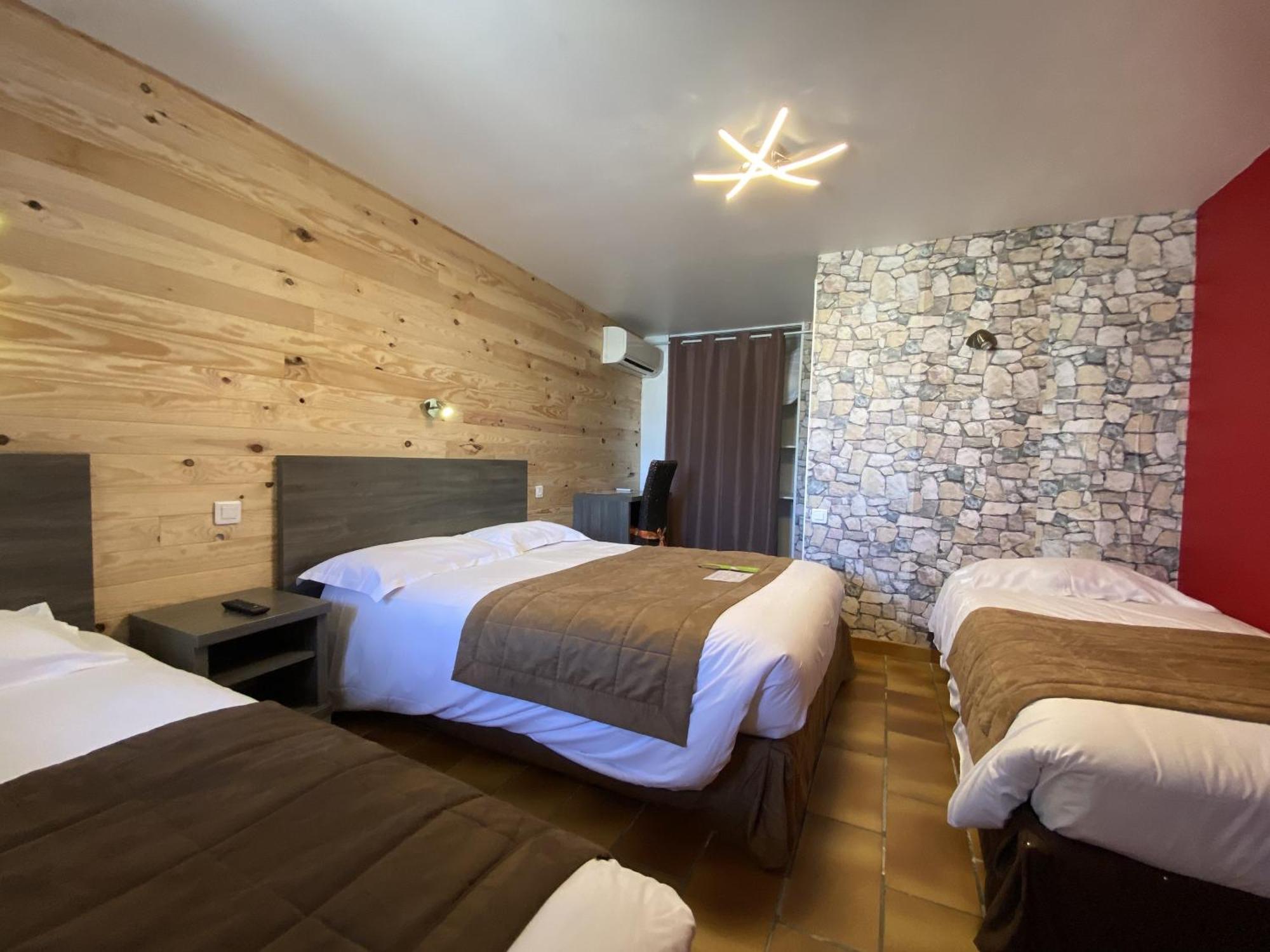 Hotel Des 4 Vents "Esprit Camargue" Aigues-Mortes Cameră foto